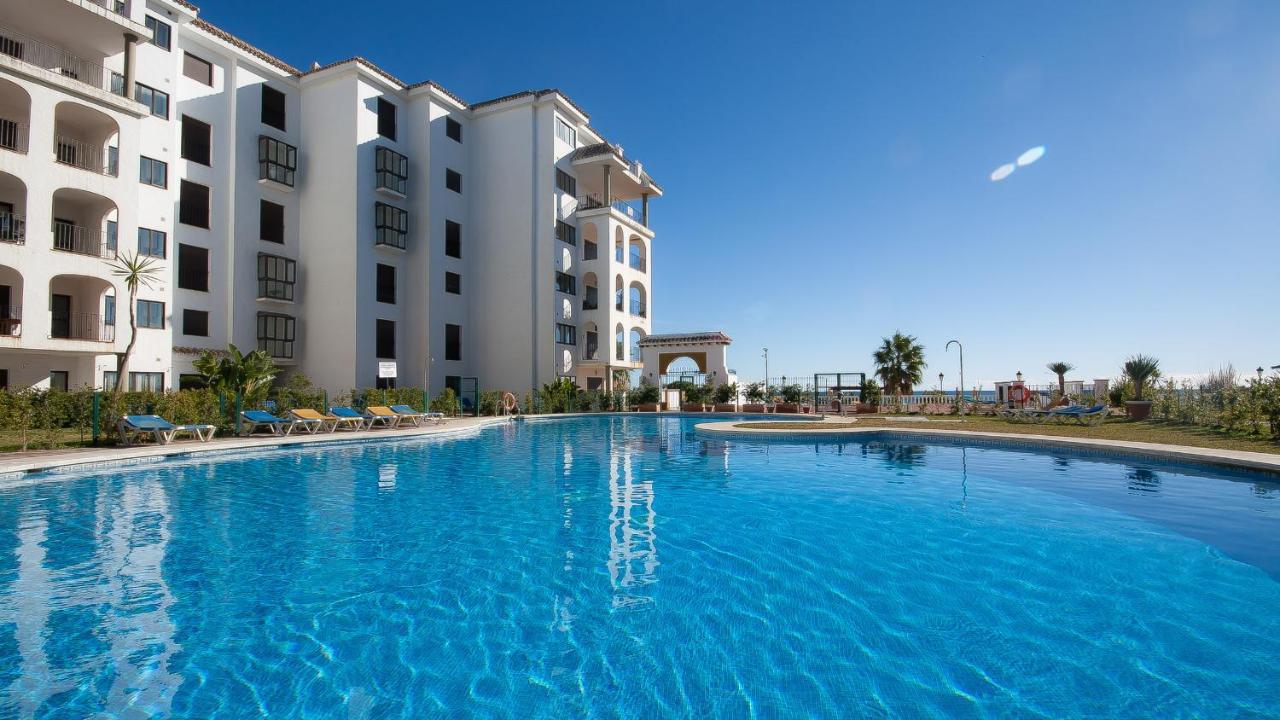 Lovely 2-Bed Apartment in Marina de la Duquesa Castillo de Sabinillas Exterior foto
