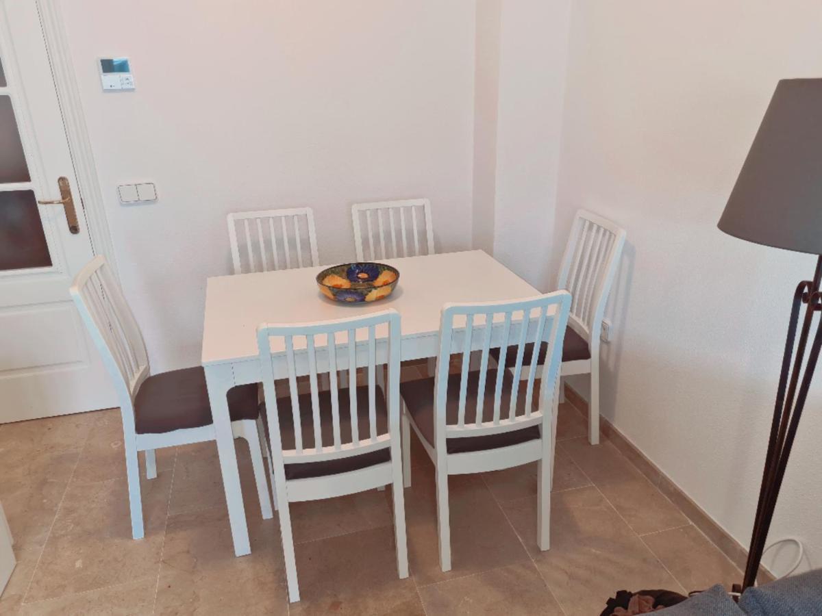 Lovely 2-Bed Apartment in Marina de la Duquesa Castillo de Sabinillas Exterior foto