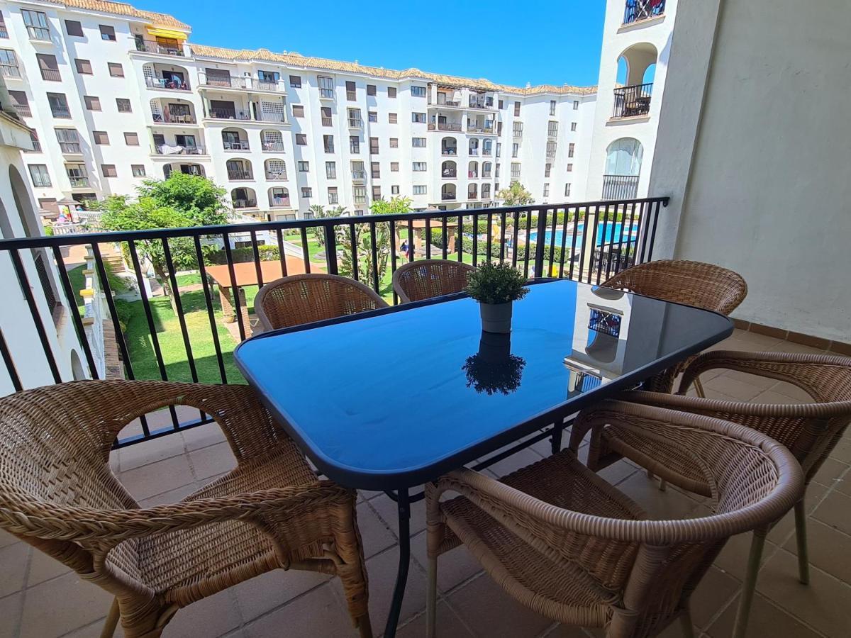 Lovely 2-Bed Apartment in Marina de la Duquesa Castillo de Sabinillas Exterior foto