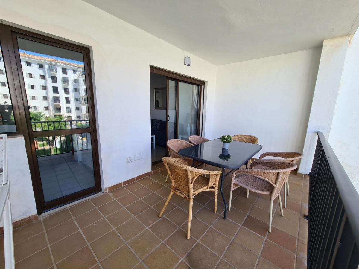 Lovely 2-Bed Apartment in Marina de la Duquesa Castillo de Sabinillas Exterior foto